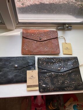 Patricia Nash Tech Tech Portfolio’s NWT (3)